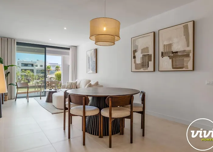 公寓 Vivi Homes - Lani - Terrace - Pool - Garden