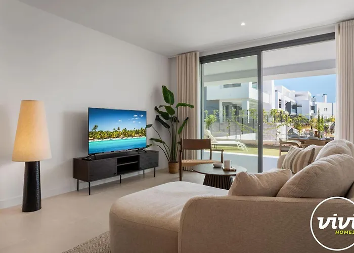 Vivi Homes - Lani - Terrace - Pool - Garden 公寓 埃斯特波纳