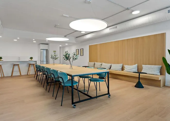 Vivi Homes - Lani - Terrace - Pool - Garden 公寓 埃斯特波纳