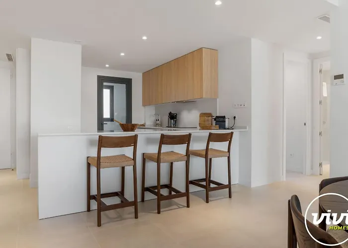 公寓 Vivi Homes - Lani - Terrace - Pool - Garden