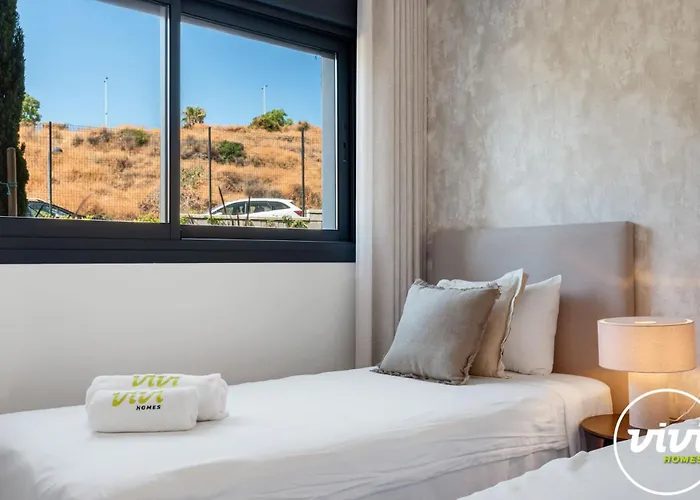 Vivi Homes - Lani - Terrace - Pool - Garden Apartment Estepona